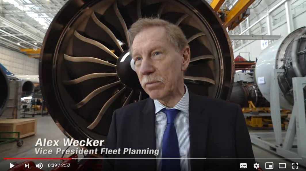 Video 747 8 freighter